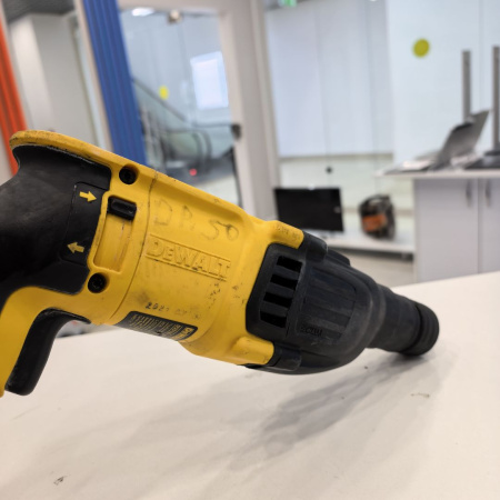 Перфоратор DEWALT D25133-ks