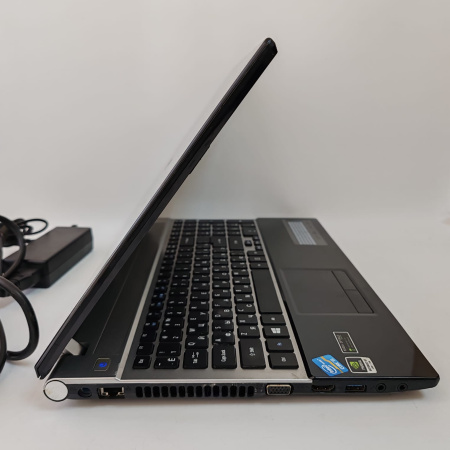 Ноутбук ACER Aspire V3-571G-53218G75  15,6"/  Intel Core i5-3210M, 2.5 ГГц/ 8 Гб/ 480 Гб/ NVIDIA GeForce GT 640M