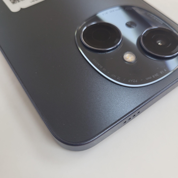 Мобильный телефон TECNO spark go 1 3/64 гб