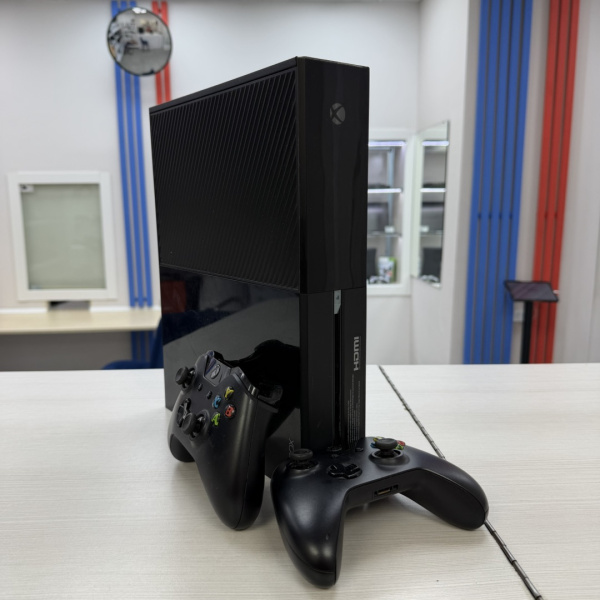 Игровая приставка XBOX ONE 1540