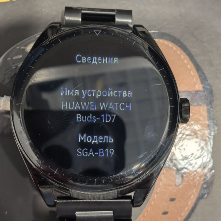 Смарт-часы HUAWEI WATCH Buds