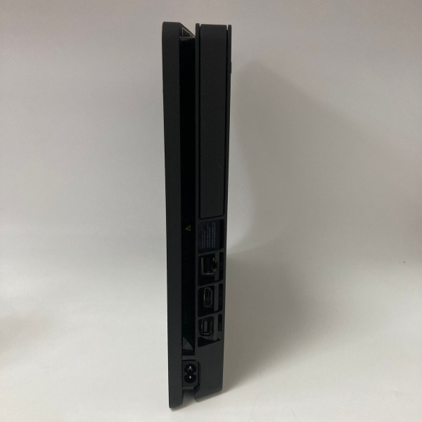 Игровая приставка SONY  ps4 slim