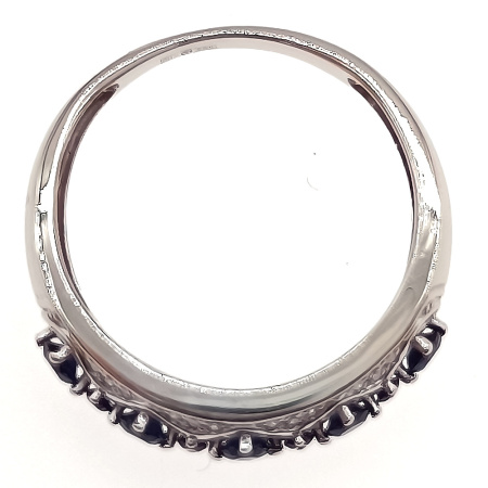 Кольцо из золота 585 пробы с бриллиантами и корундом