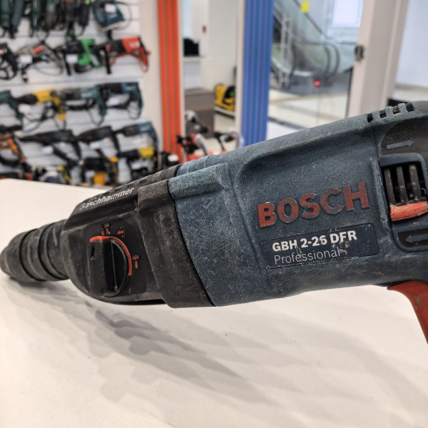 Перфоратор BOSCH  2-26 dre