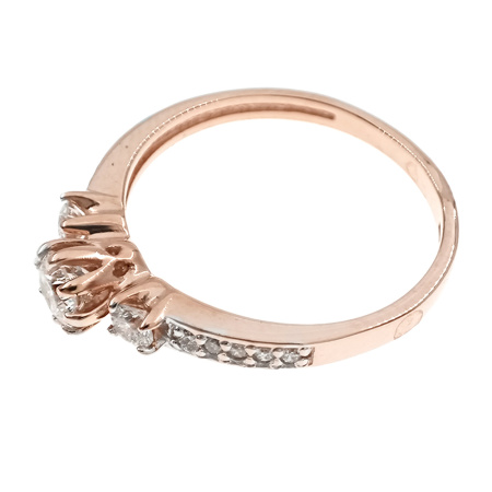 Кольцо из золота 585 пробы с бриллиантами